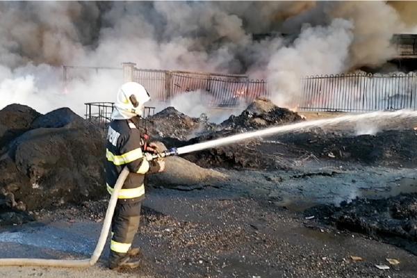 Incendiul de la fabrica din Salonta s-a soldat cu pagube semnificative