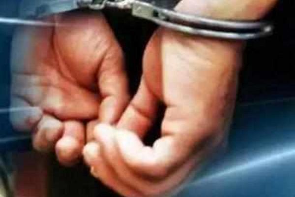 Român reţinut în India pentru fraudă cu carduri bancare riscă ani grei de închisoare