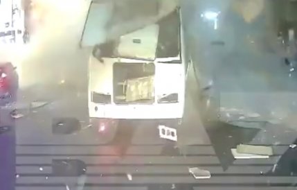 Un autobuz a explodat în staţie, în Rusia. O persoană a murit, alte 18 au fost rănite - VIDEO