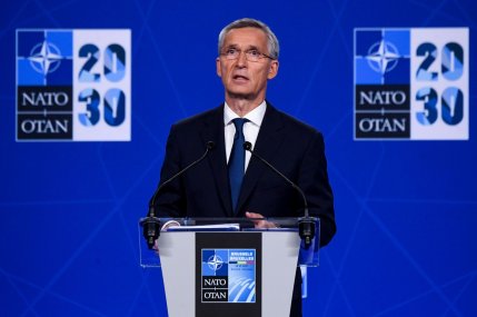 Jens Stoltenberg, declarații de presa la summitul NATO