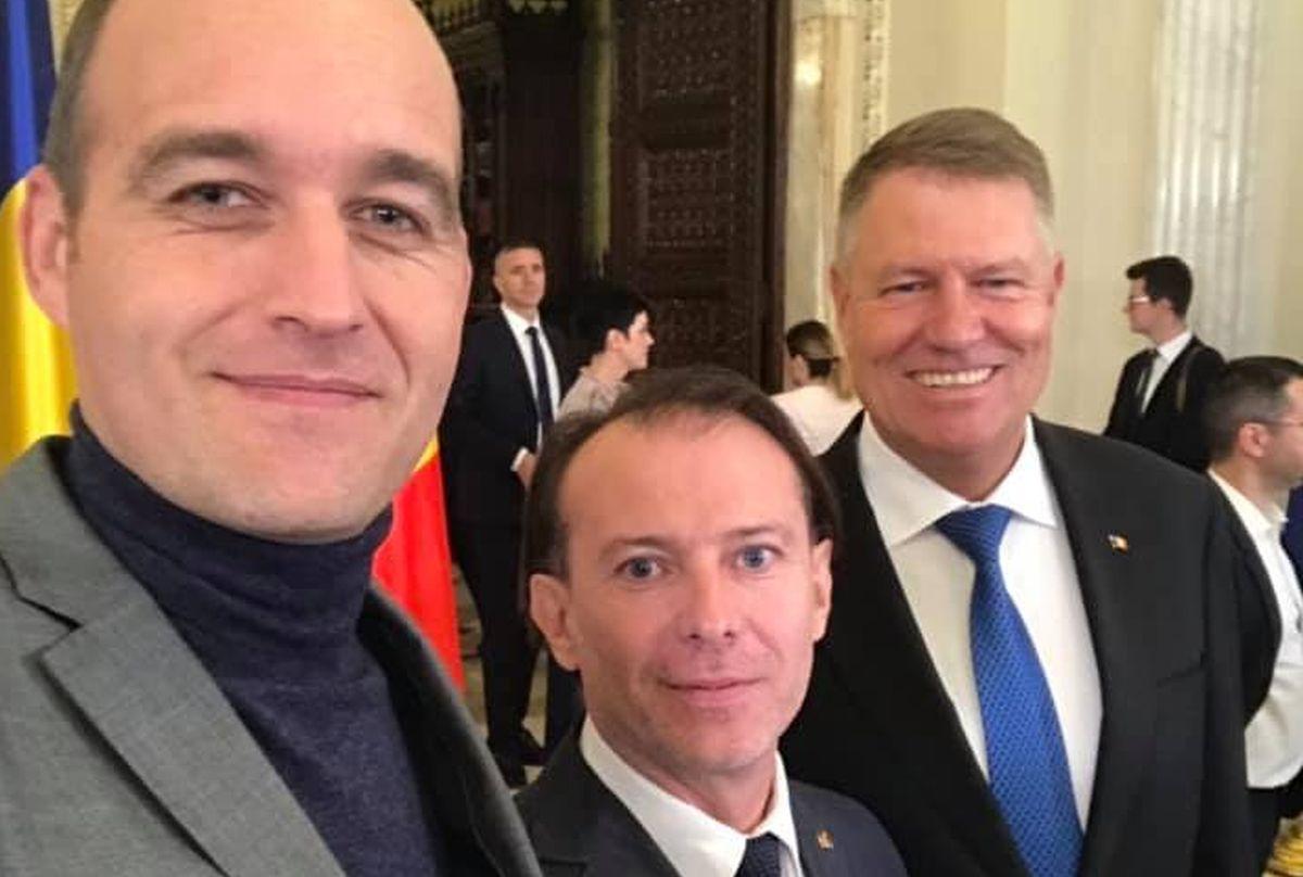 Dan Vîlceanu alături de Florin Cîţu şi Klaus Iohannis, într-o fotografie din 2019