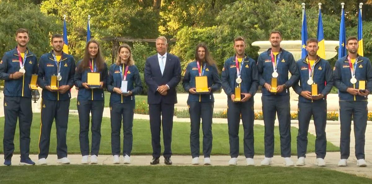 Klaus Iohannis i-a decorat pe sportivii români medaliaţi la Tokyo