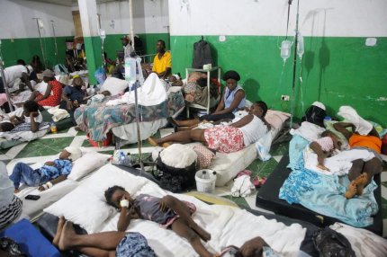 Bandele din Haiti au răpit doi medici din Port-au-Prince, inclusiv un chirurg necesar, în timp ce pacienții mor în spitale