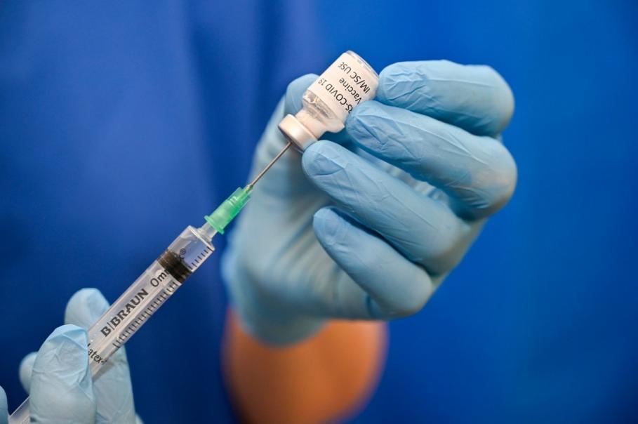 Femeie moartă în Constanţa, după ce s-a infectat cu varianta Delta a coronavirusului deşi era vaccinată anti-Covid-19 Femeia moartă de coronavirus, deşi era vaccinată anti-Covid-19, prezenta şi comorbidităţi