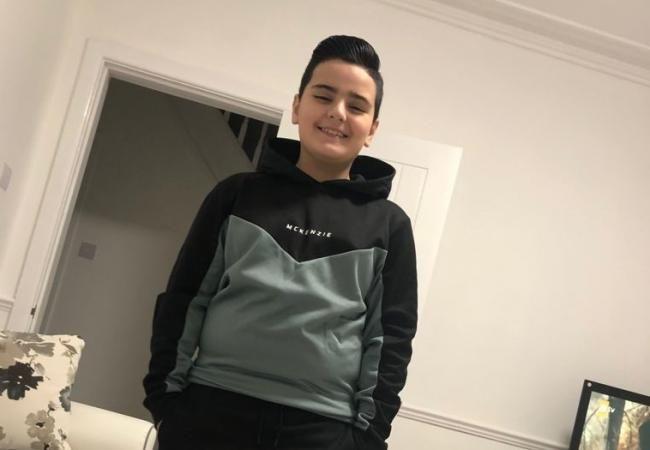 Suferința unei mame, după ce fiul de 13 ani a murit din cauza unei supradoze de droguri, în Anglia Mehmet Altun, în vârstă de 13 ani, a murit după o supradoză de droguri