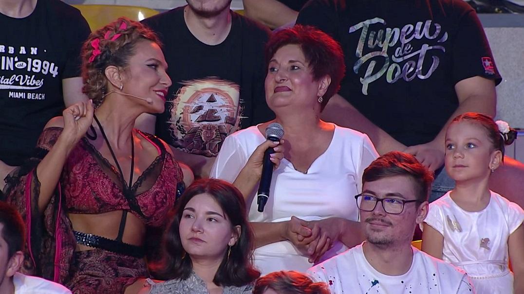 Andreea Tonciu, susţinători-surpriză la Splash! Vedete la apă: „La început nu a susţinut-o, chiar a vrut să o întoarcă din drum!” Andreea Tonciu, susţinători-surpriză la Splash! Vedete la apă: „La început nu a susţinut-o, chiar a vrut să o întoarcă din drum!”