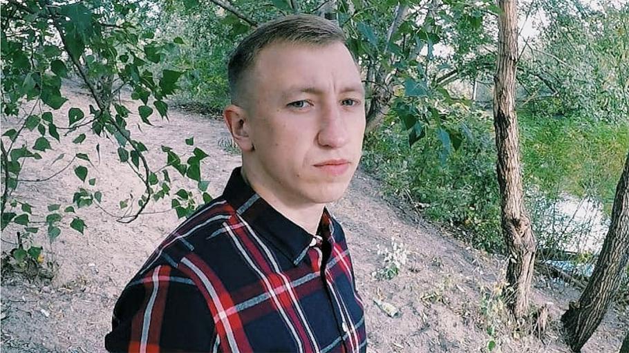Activistul Vitaly Șișov, care ajuta fugari din Belarus, a fost găsit spânzurat în Kiev Activistul Vitaly Șișov, care ajuta fugari din Belarus, a fost găsit spânzurat în Kiev