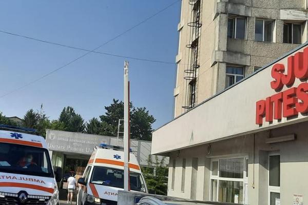 Scurtcircuit la un aparat de aer condiționat dintr-o cameră de resuscitare a Spitalului Piteşti