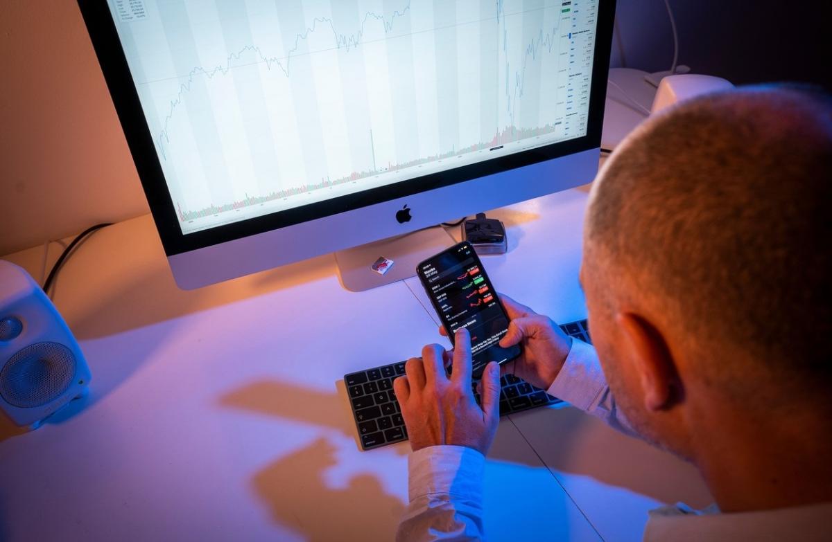 Apple va implementa un soft pentru a identifica abuzurile sexuale asupra minorilor Apple va implementa un soft pentru a identifica abuzurile sexuale asupra minorilor