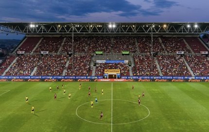 CFR Cluj îşi cheamă fanii pe stadionul din Gruia pentru a urmări pe un ecran gigant returul cu Young Boys Berna