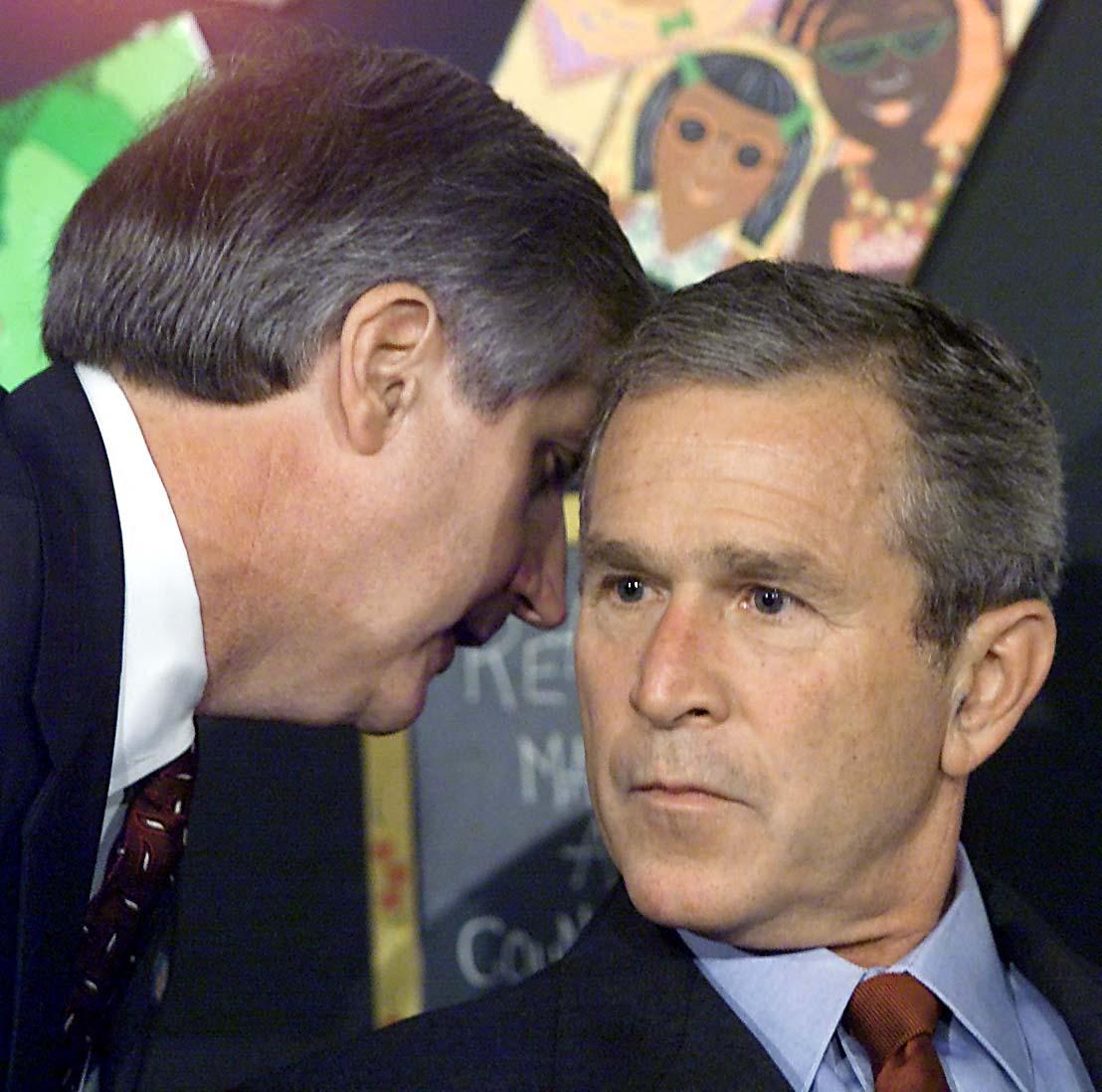 Momentul incredibil când George W. Bush primește vestea atacurilor teroriste din 11 septembrie