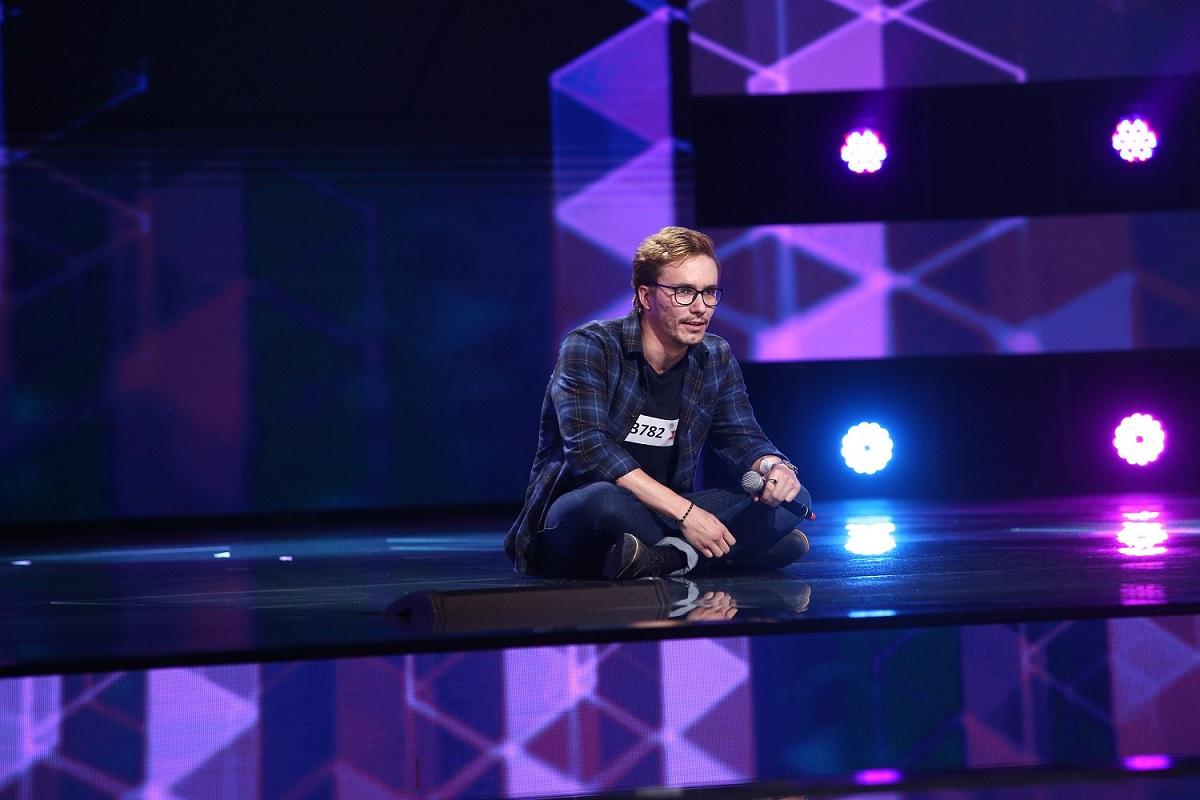 Concurentul Claudiu Moise i-a uluit pe juraţii X Factor Concurentul Claudiu Moise i-a uluit pe juraţii X Factor