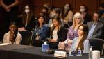 Gimnastele americane abuzate de medic susţin că agenţii FBI au închis ochii şi "au ascuns dosarul într-un sertar": "La ce bun să mai raportăm un prădător sexual?"