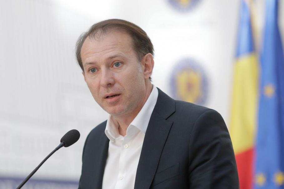 Florin Cîţu, după introducerea certificatului verde: "Asta facem, nu impunem nicio restricţie". Ce se întâmplă dacă rata de infectare depăşeşte 6 la mie Florin Cîţu, după introducerea certificatului verde: "Asta facem, nu impunem nicio restricţie". Ce se întâmplă dacă rata de infectare depăşeşte 6 la mie