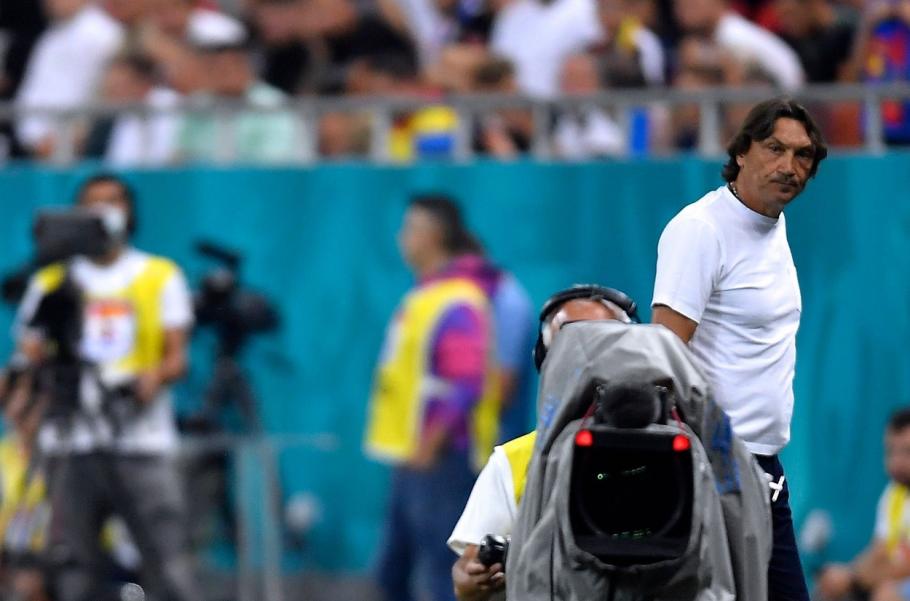 Antrenorul italian Dario Bonetti a anunţat că are Covid. Echipa Dinamo ar putea intra în carantină Antrenorul italian Dario Bonetti a anunţat că are Covid. Echipa Dinamo ar putea intra în carantină