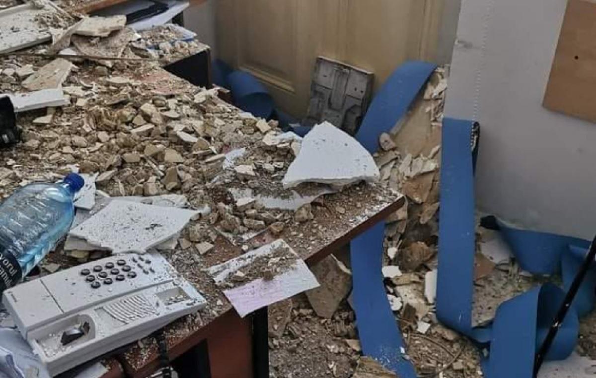 Tavanul unei secţii de Poliţie din Bucureşti s-a prăbuşit