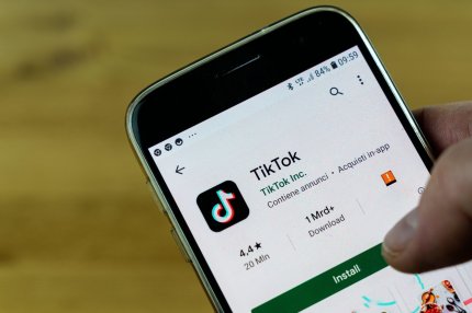 Prima facultate de TikTok din lume s-a deschis la Kiev: "Misiunea e de a modela tinerii care vor scrie istoria modernă a Ucrainei"