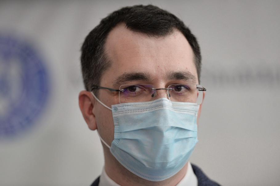 Reacţia lui Vlad Voiculescu, după ce DNA a deschis dosar penal pentru achiziţia de doze de vaccin anti-Covid-19 Vlad Voiculescu neagă că el a depus plângere la Direcţia Naţională Anticorupţie