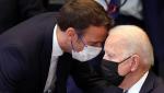Ambasadorul francez se va întoarce la Washington săptămâna viitoare. Emmanuel Macron şi Joe Biden au ajuns la un acord