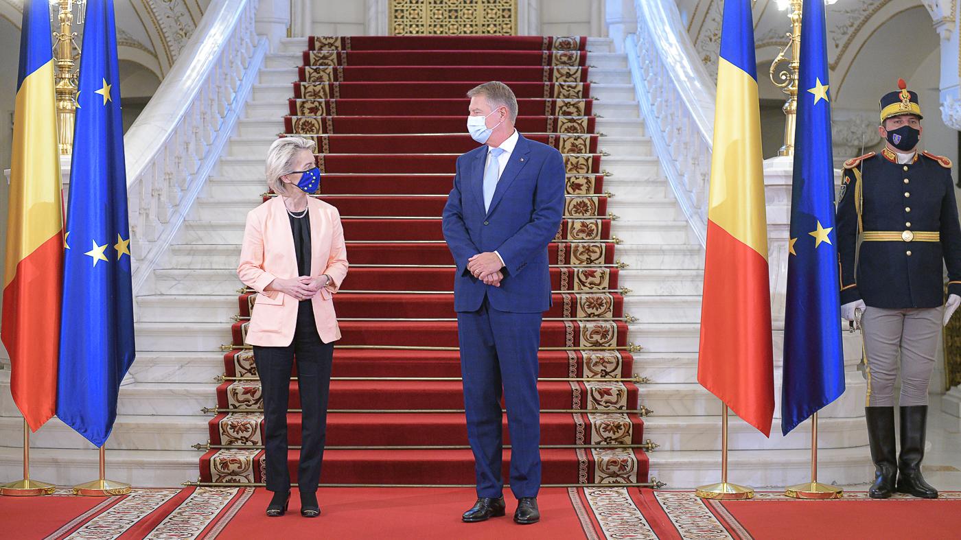 Primele imagini cu Klaus Iohannis și Ursula von der Leyen. Președinta Comisiei Europene a fost primită la Palatul Cotroceni