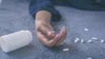 O tânără care a înghițit 60 de pastile de Paracetamol, după o suferință în dragoste, a fost salvată din comă de medicii de la Spitalul "Parhon" din Iași