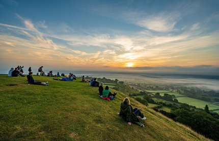 Un râu din Marea Britanie s-a umplut de cocaină şi ecstasy după ce cei peste 200.000 de participanţi la festivalul Glastonbury au urinat în apă