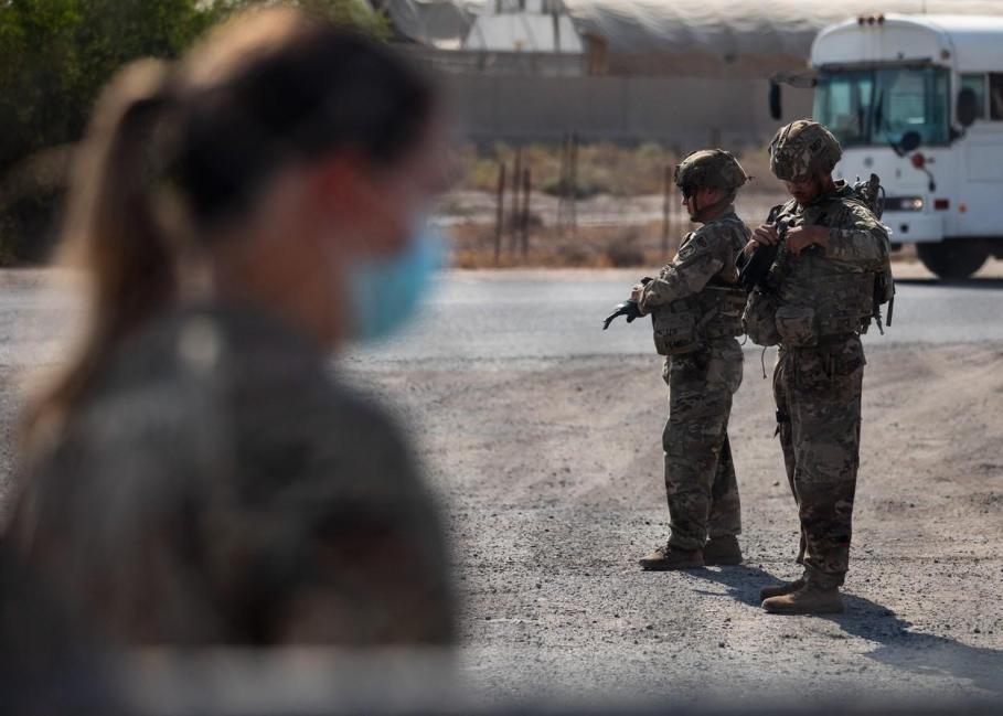 Doar 8 români au mai rămas în Afganistan şi niciunul nu vrea să fie evacuat: "7 lucrează pentru ONU, iar unul pentru un ONG" Doar 8 români au mai rămas în Afganistan şi niciunul nu vrea să fie evacuat: "7 lucrează pentru ONU, iar unul pentru un ONG"