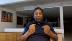 Legendarul Pele a recunoscut că are cancer la colon: "O să joc şi acest meci cu zâmbetul pe buze şi cu optimism şi bucurie în suflet"