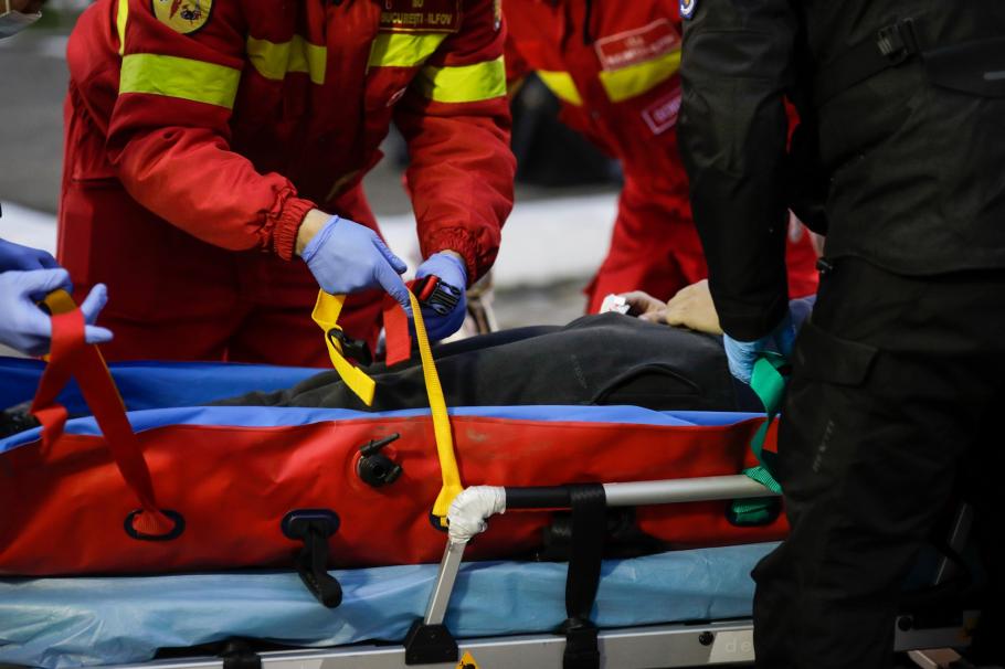 paramedici România paramedicii la un accident rutier