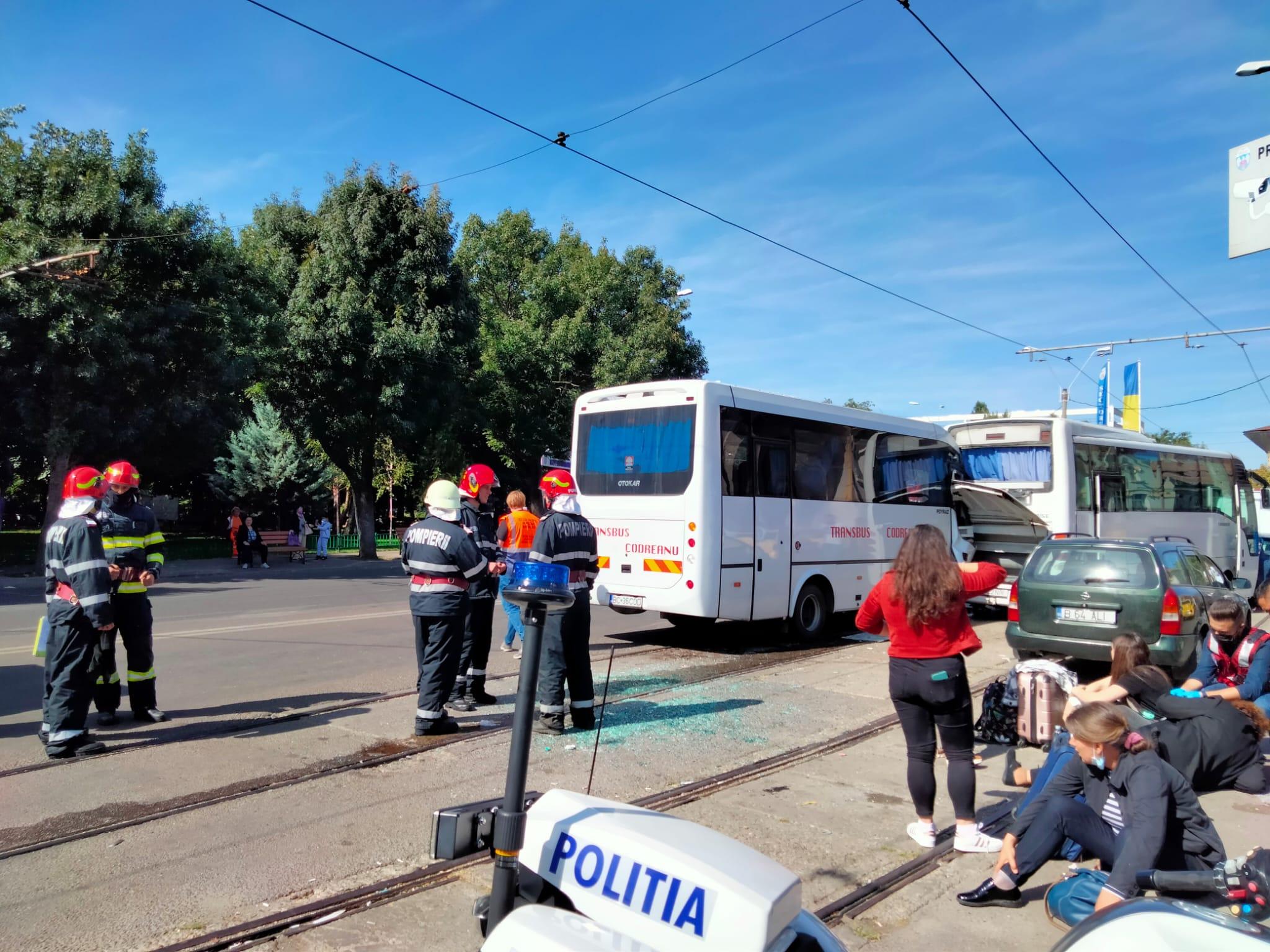 Un şofer de autobuz a făcut infarct la volan