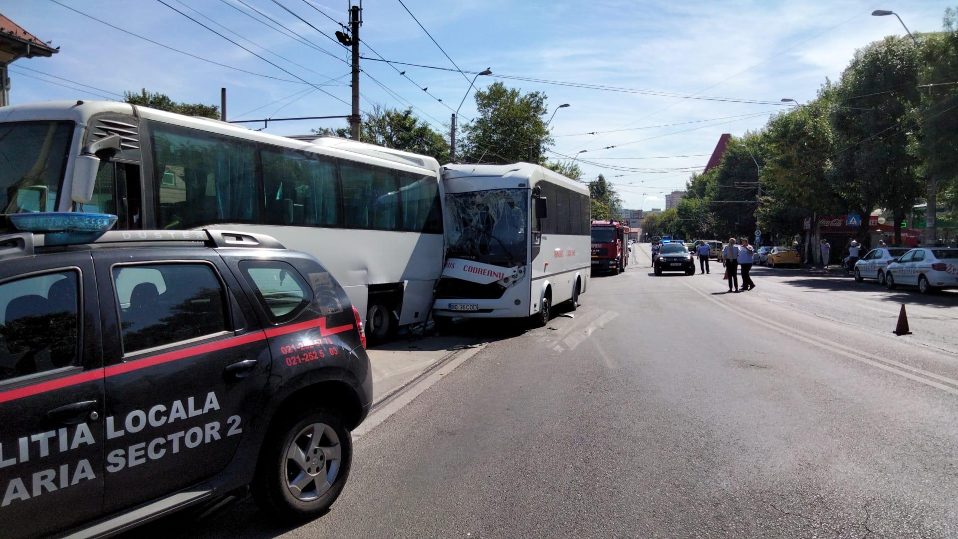 Un şofer de autobuz a făcut infarct la volan