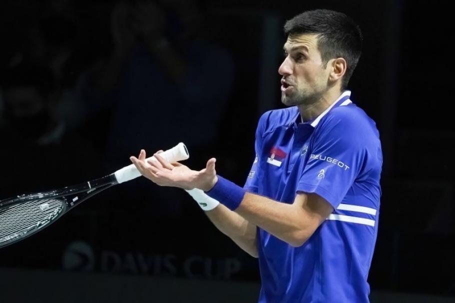 Novak Djokovic, în timpul meciului din Cupa Davis, în decembrie Novak Djokovic, în timpul meciului din Cupa Davis, în decembrie