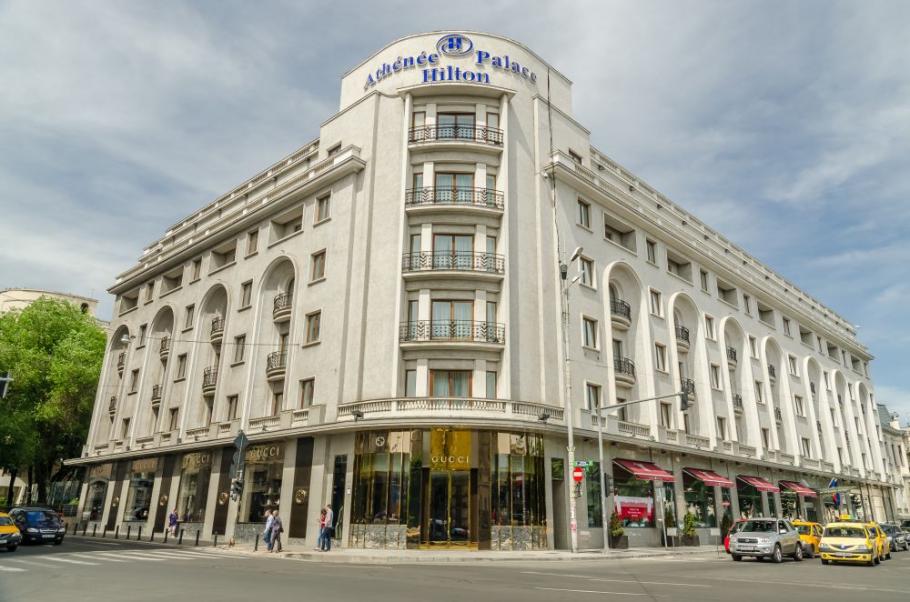 Singurul magazin Gucci din București s-a închis după 11 ani. Se afla la parterul hotelului Athenee Palace Hilton Singurul magazin Gucci din București s-a închis după 11 ani. Se afla la parterul hotelului Athenee Palace Hilton