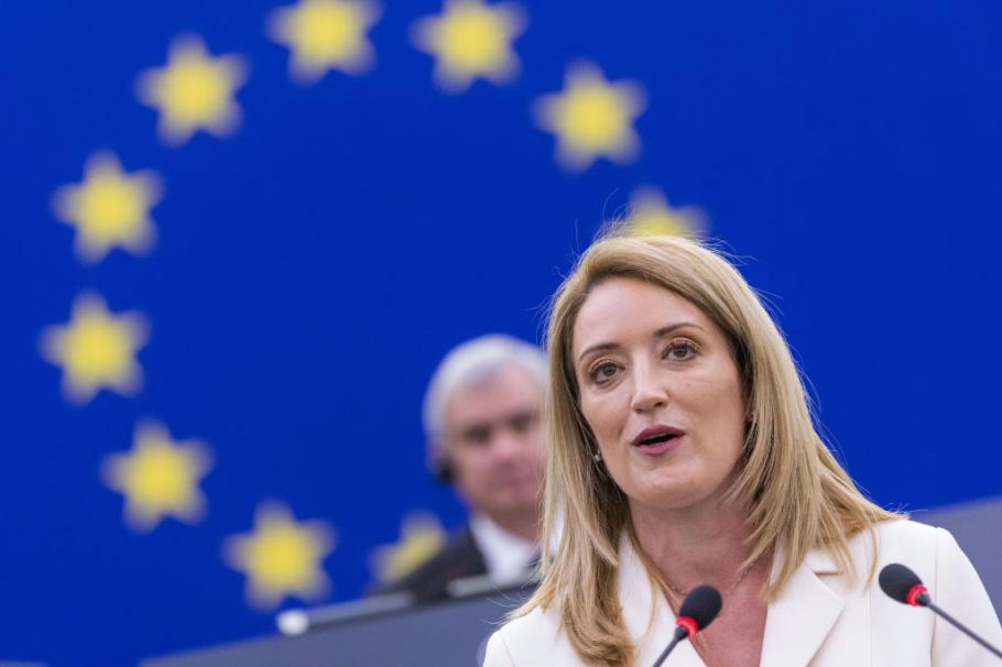 Roberta Metsola a fost aleasă preşedinta Parlamentului European. Primul politician maltez care deţine o funcție de top în UE Roberta Metsola a fost aleasă preşedinta Parlamentului European. Primul politician maltez care deţine o funcție de top în UE