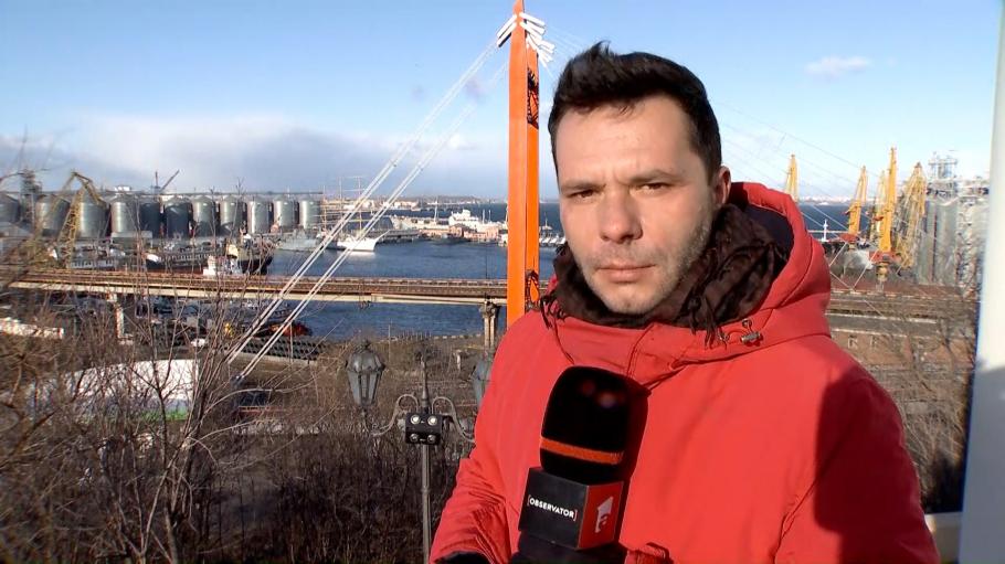 Observator, la cea mai fierbinte graniţă din lume. Transmisiuni în direct și reportaje în exclusivitate de pe linia posibilului front dintre Rusia şi Ucraina Observator, la cea mai fierbinte graniţă din lume. Transmisiuni în direct și reportaje în exclusivitate de pe linia posibilului front dintre Rusia şi Ucraina