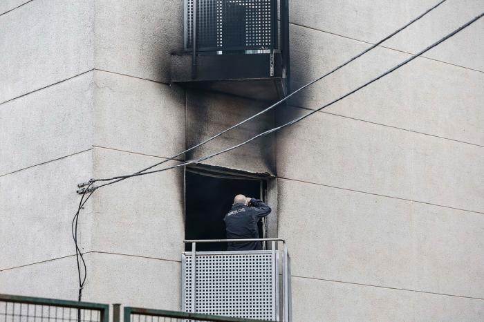Incendiul a izbucnit la o cameră de la primul etaj