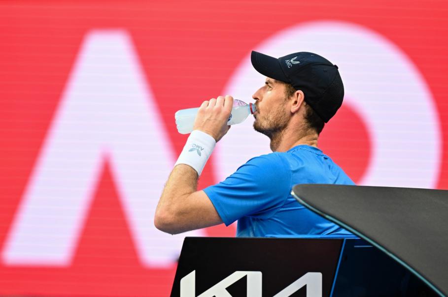 Andy Murray, eliminat în turul al doilea al Australian Open Andy Murray, eliminat în turul al doilea al Australian Open