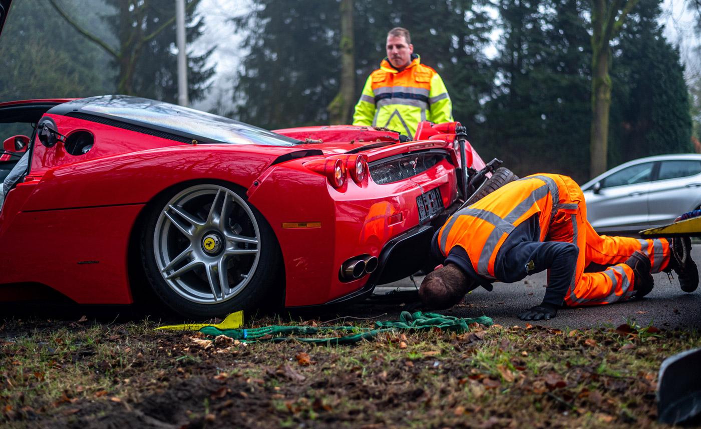 Ferrari Enzo distrus