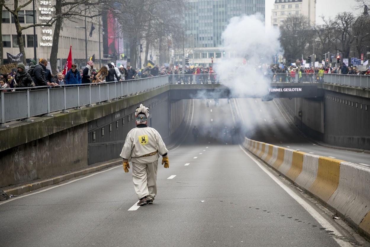 Proteste violente in capitala Belgiei