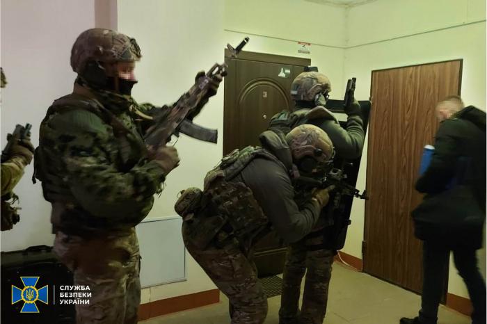 Grupare coordonată de ruşi, anihilată de Serviciile de Securitate din Ucraina. Plănuiau atacuri care să zguduie ţara