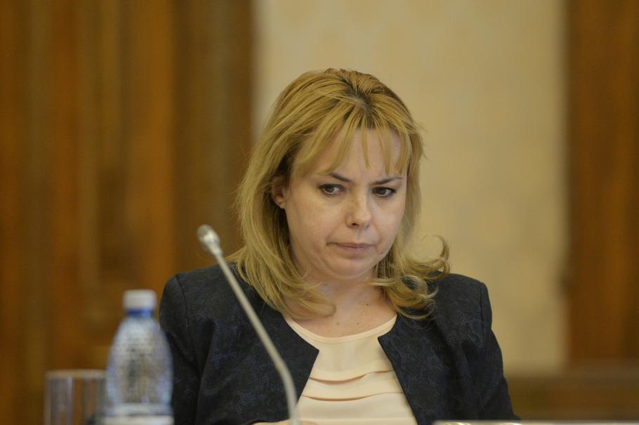 CCR a respins sesizarea USR privind revocarea din funcţie a Ancăi Dragu din funcţia de preşedinte al Senatului Anca Dragu, fost președinte al Senatului