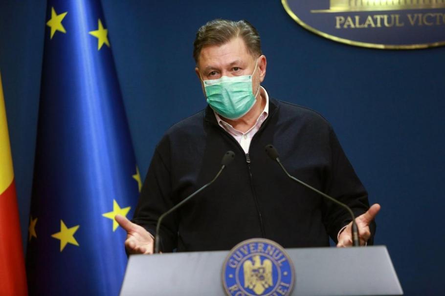 Prima reacţie a lui Alexandru Rafila după cel mai grav bilanţ al pandemiei: "E similar cu ceea ce se întâmplă în alte ţări. Am estimat o astfel de evoluţie" Prima reacţie a lui Alexandru Rafila după cel mai grav bilanţ al pandemiei: "E similar cu ceea ce se întâmplă în alte ţări. Am estimat o astfel de evoluţie"