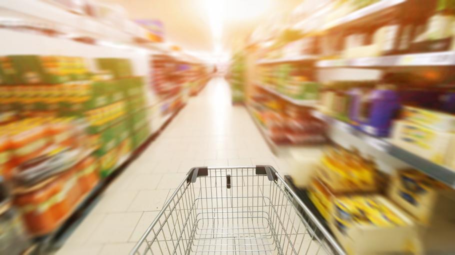 ANPC a amendat magazinele a trei mari reţele comerciale din România. Mai multe produse, oprite de la comercializare ANPC a amendat magazinele a trei mari reţele comerciale din România. Mai multe produse, oprite de la comercializare