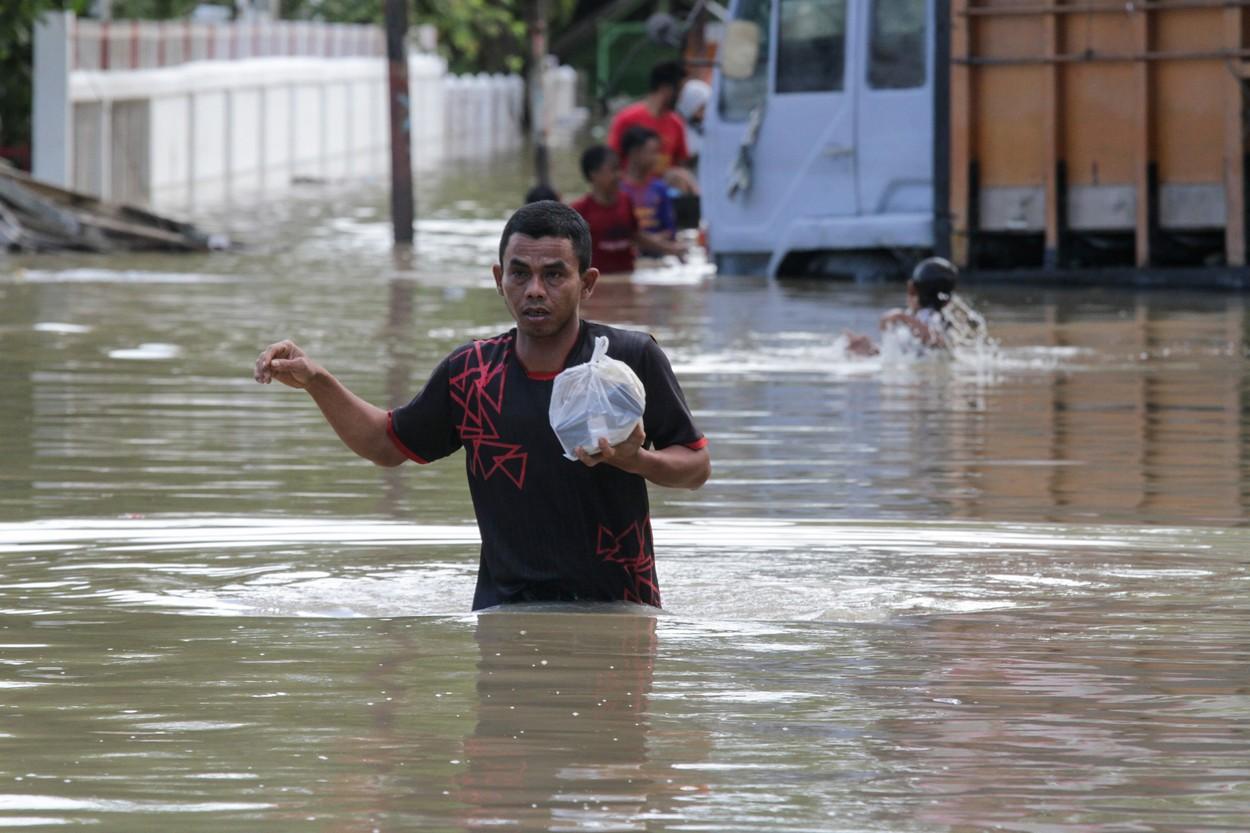 Inundaţii catastrofale în Indonezia ianuarie 2022