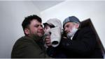 Lacrimi de fericire într-o familie de afgani. Un bebeluş pierdut în haosul de pe aeroportul din Kabul, înapoiat familiei după cinci luni