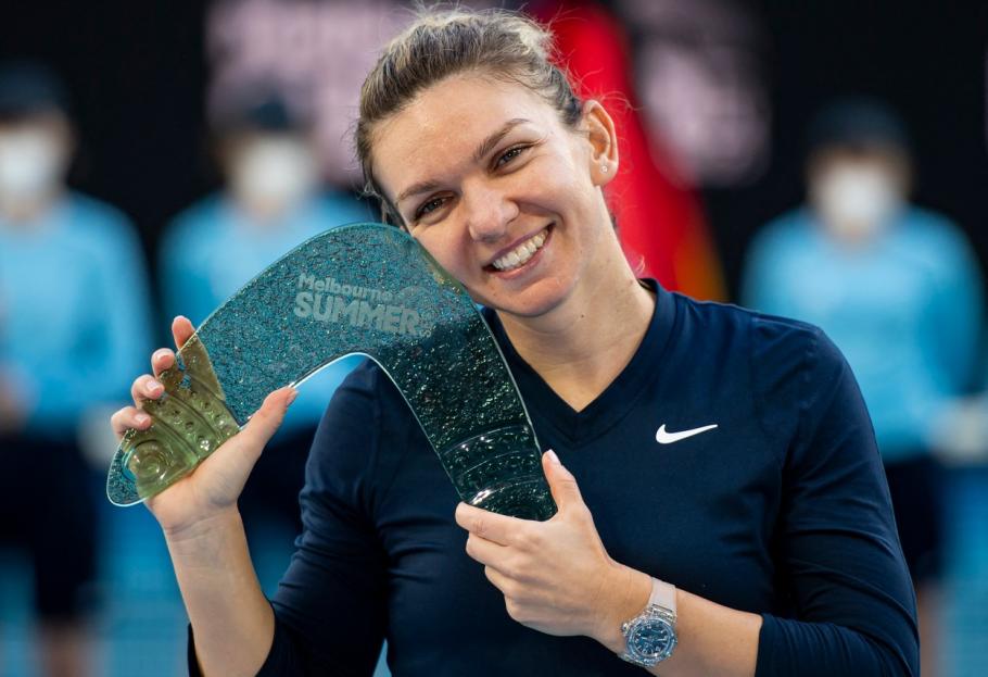 Halep, către echipa ei după ce s-a impus la Melbourne: "Hai să continuăm să câştigăm, pentru că îmi place această senzaţie!" Halep, către echipa ei după ce s-a impus la Melbourne: "Hai să continuăm să câştigăm, pentru că îmi place această senzaţie!"