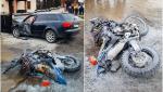 Motocicletă făcută scrum în comuna Mălini. Un tânăr beat şi fără permis a vrut să depăşească o maşină care a virat brusc