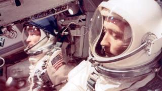 Astronautul James McDivitt, comandant în misiunile Gemini și Apollo, a murit la 93 de ani