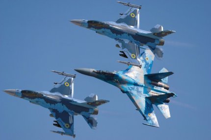 Un Su-27 rusesc a tras o rachetă spre un avion britanic ce patrula deasupra Mării Negre. Reacţia ruşilor: defecţiune tehnică, nu gest premeditat al pilotului