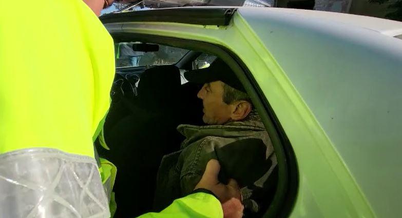 Primele declaraţii ale bărbatului din Mehedinţi care şi-a ucis colegul de cameră